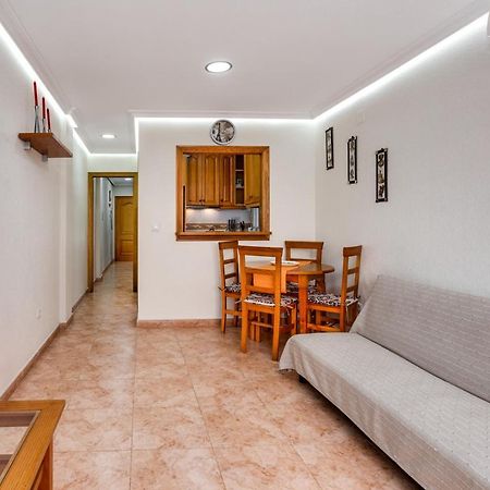 Apartaments Amalia On The Beach Torrevieja Exterior foto
