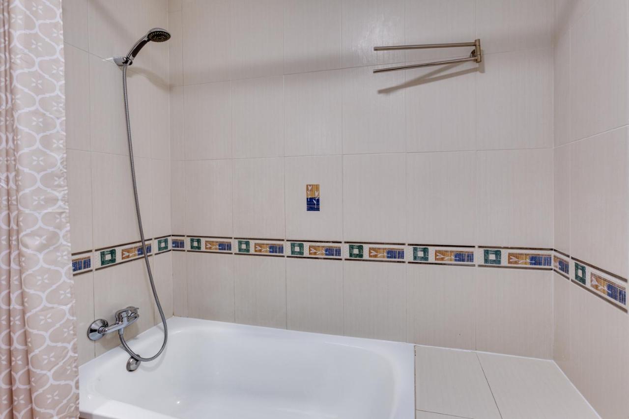 Apartaments Amalia On The Beach Torrevieja Exterior foto